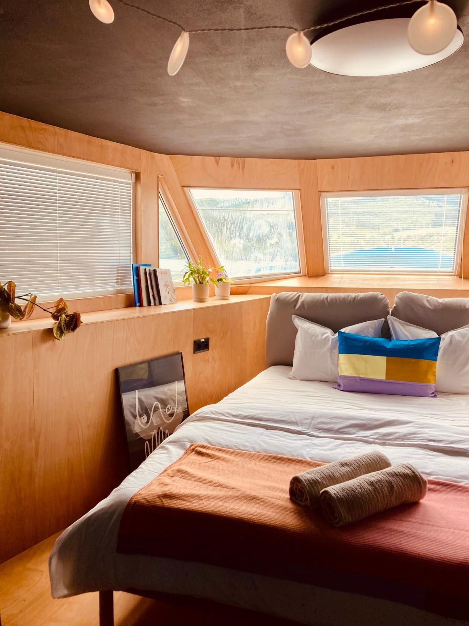 Unique Boat Apartments By Lake - Kajuta 1958 Námestovo Exteriér fotografie